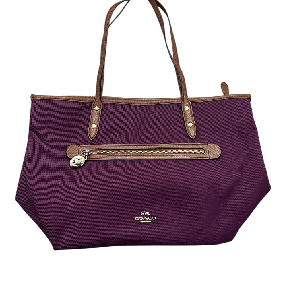 Coach Sawyer Tote - Picture 4 of 16